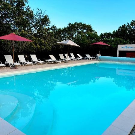 Hotel Les Persedes Lavilledieu  ภายนอก รูปภาพ
